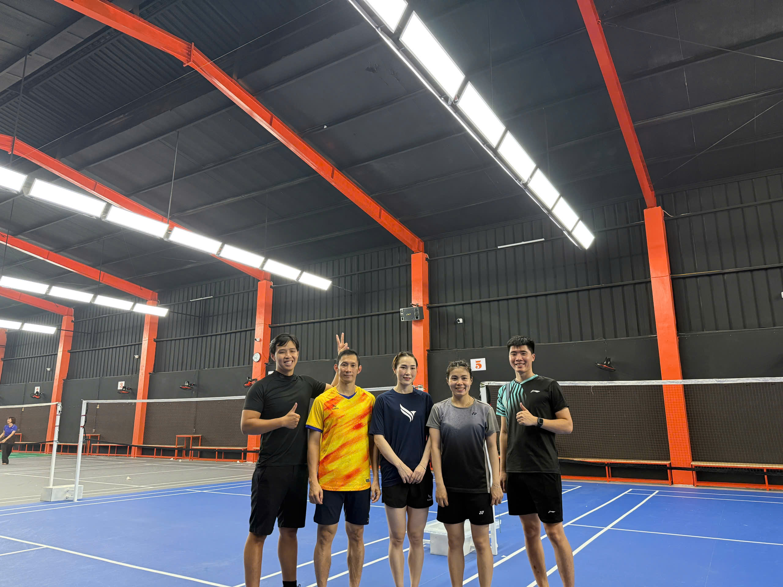 Khởi Đầu Đam Mê Với Start Badminton